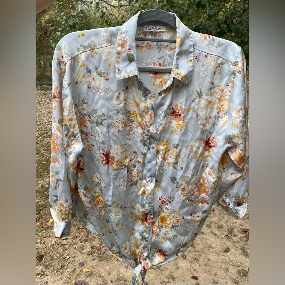 Cloud Chaser Grey Floral Button Up w/ Tie Knot